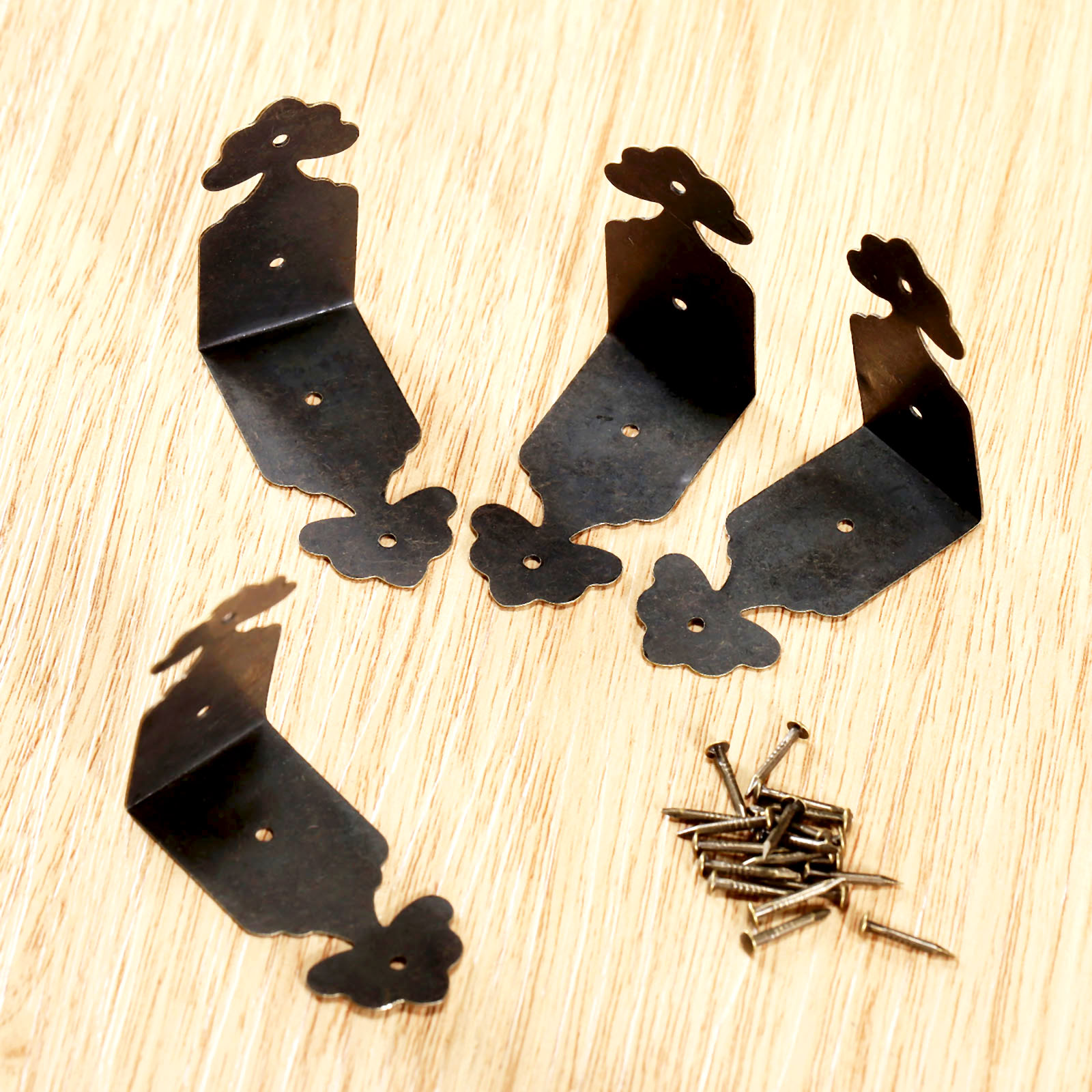 장식 코너 보호대 철 꽃 브래킷 상자 커버 책상 발 다 - Furniture Hardware Decorative 리뷰 및 가격