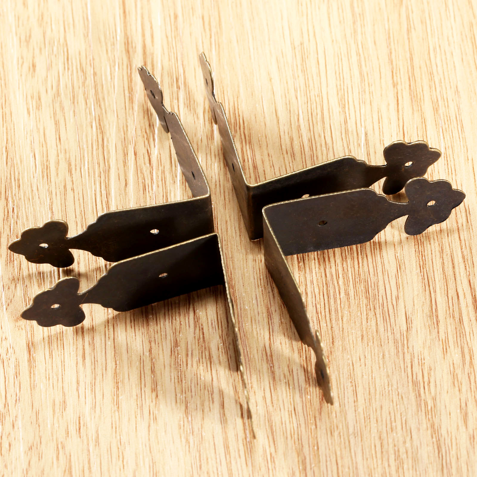 장식 코너 보호대 철 꽃 브래킷 상자 커버 책상 발 다 - Furniture Hardware Decorative 리뷰 및 가격